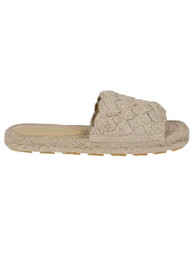 Bottega Veneta    Bottega Veneta Jack Rafia Flat Sandals