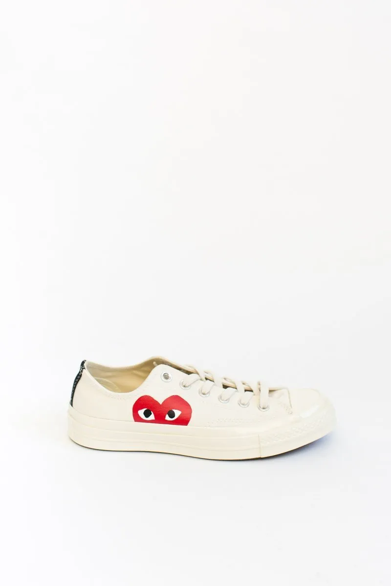 Comme des Garons PLAY Converse Low-Top Chuck Taylors