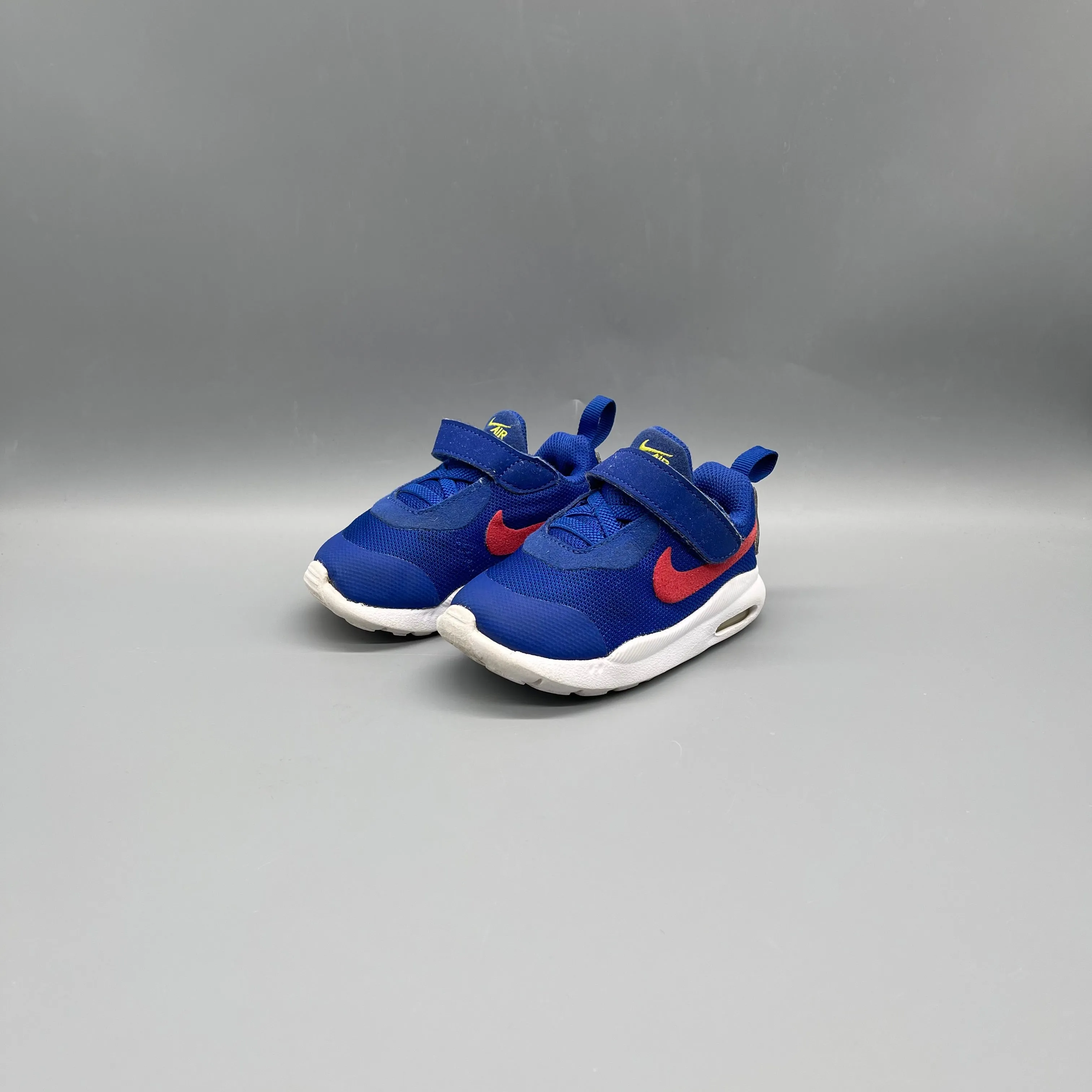 Nike / Air / Runner / US6