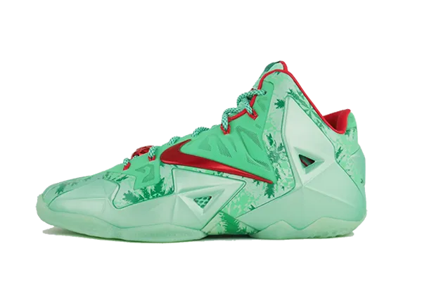 Nike LeBron 11 Christmas