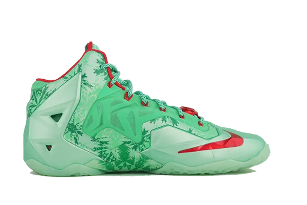 Nike LeBron 11 Christmas