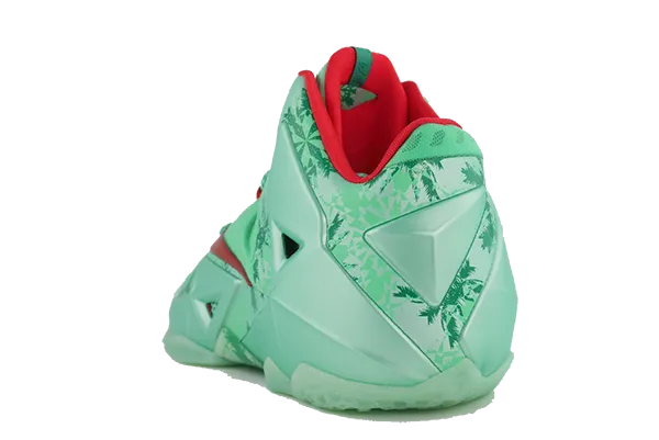 Nike LeBron 11 Christmas